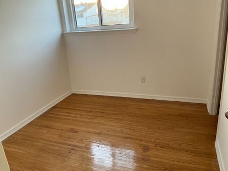 For Lease - 361 Linden Street Unit# 1, Oshawa, Ontario - Photo 4