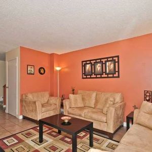 5-6 BR WHOLE HOUSE FOR RENT Close to HUMBER COLLEGE NORTH - Photo 2