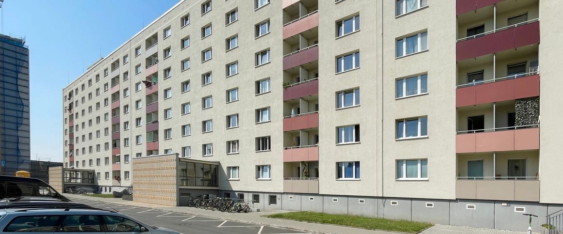 Dresden-Altstadt: Balkon + Aufzug + Concierge-Service! - Foto 1