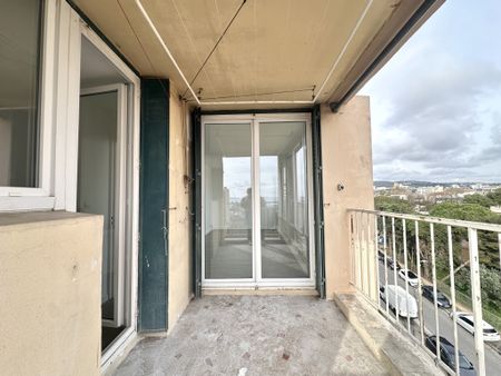 Location Appartement 3 pièces 62m² MARSEILLE 15ème - Photo 5