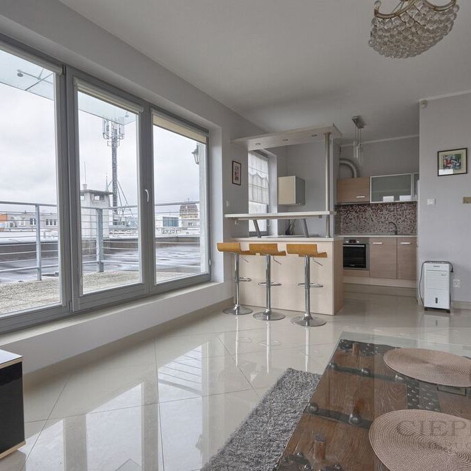 Umeblowane 2 pokoje w centrum – Brama Portowa - Photo 1