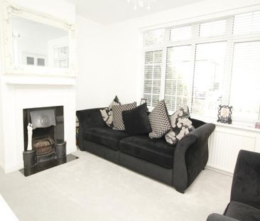 2 bedroom terraced house to rent - Photo 2