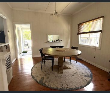 CHARACTER COTTAGE IN THE HEART OF PADDINGTON - Photo 4