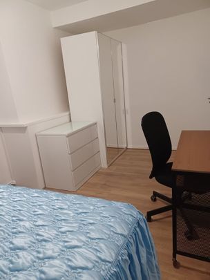 Room in a Shared Flat, Dundee House, W9 - Photo 1