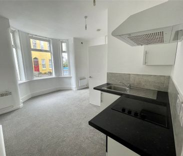 Purbeck Road, Bournemouth, Dorset, BH2 - Photo 5