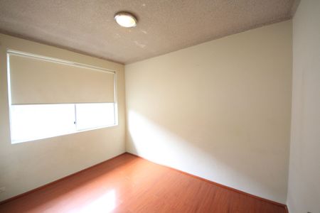 Prime Location and Lock up garage - Photo 5