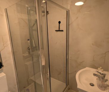 2 bedroom house to rent - Photo 1