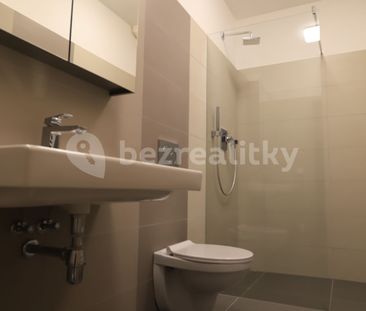 Pronájem bytu 2+kk • 55 m² bez realitkyBrandýská, Praha - Čimice - Fotografie 2