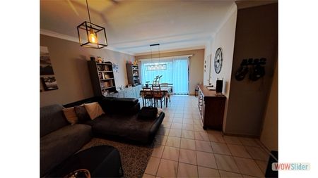 Een mooi gelegen appartement op de eerste verdieping - Photo 3