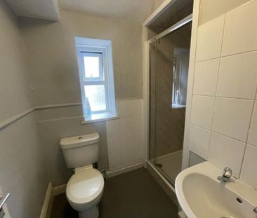 6 bedroom house to rent - Photo 1