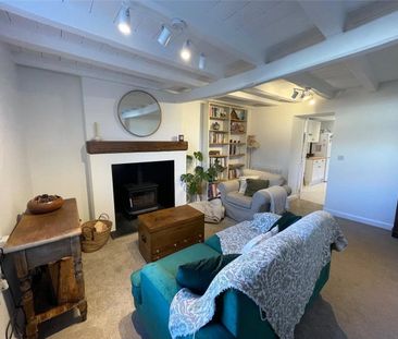 Available now, 2 The Terrace is a delightful two bedroomed terraced... - Photo 2