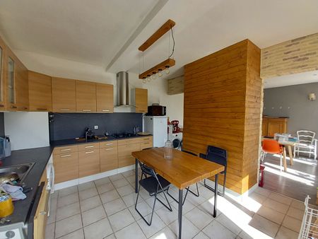 Location maison 5 pièces, 100.00m², Gisors - Photo 5