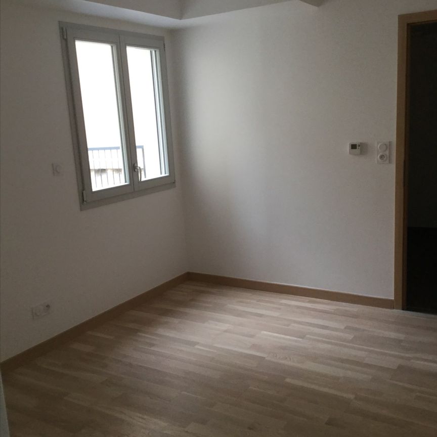 T2 - CENTRE VILLE - LE CLOS ST AMOUR - Photo 1
