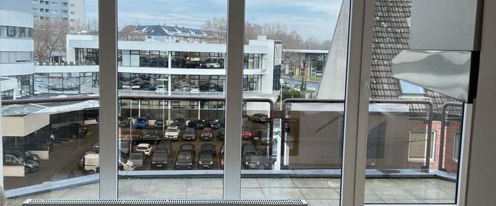 1 Zi. -Appartement mit Terasse,Duschbad und EBK im 4.OG - Photo 1