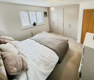 3 bedroom semi-detached house to rent - Photo 4