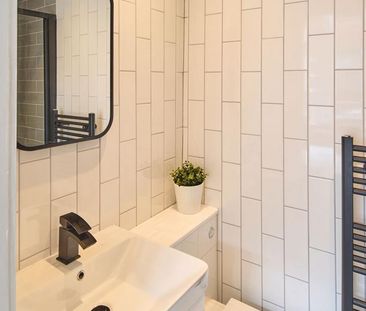 1 bedroom semi-detached house to rent - Photo 4