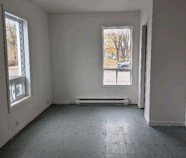 grand 2 1\2 - Photo 1