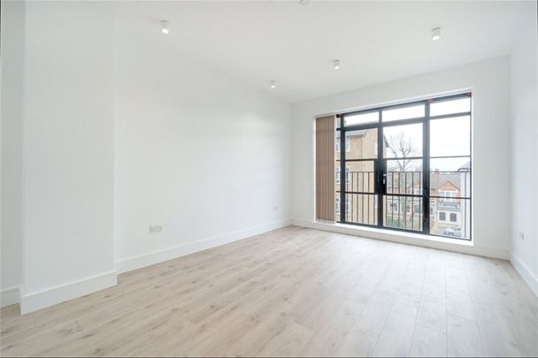 Mitcham Lane - Photo 1