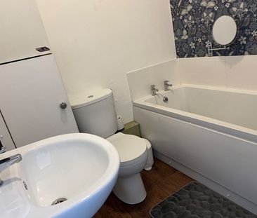 1 Bed Flat, Knighton Spinneys, LE2 - Photo 6