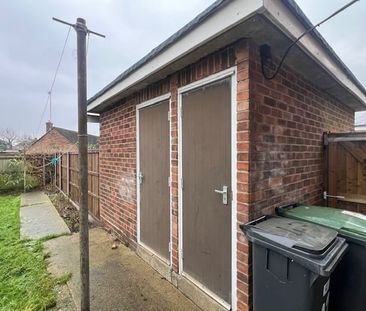 Curwen Road - Photo 3