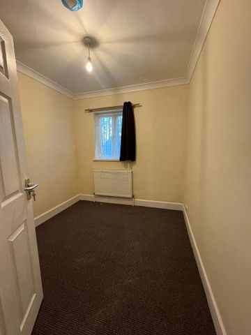 5 bedroom terraced house to rent - Photo 5