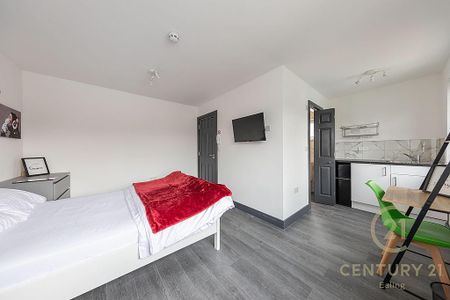 1 bedroom in a house share to rent - Photo 3