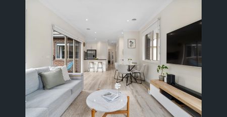 Contemporary, Chic 2 Bedroom Unit - Photo 3