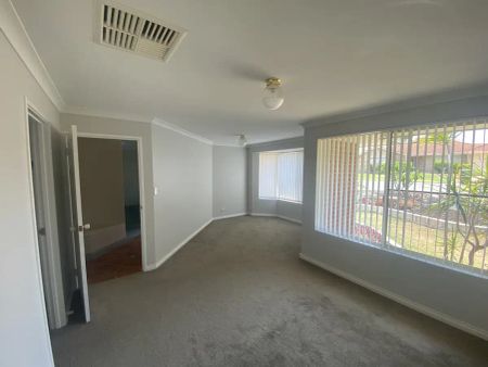 19 Craignish Loop, Kinross WA 6028 - Photo 4