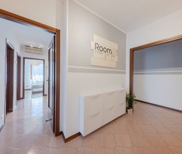 Via Urbino, Padova, Veneto 35142 - Photo 5