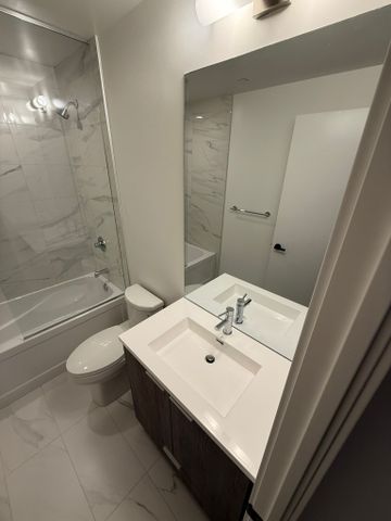 For Lease - 8 Interchange Way Unit# 3107, Vaughan, Ontario - Photo 2