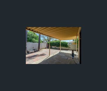 28 Windarra Way, Armadale, WA 6112 - Photo 2