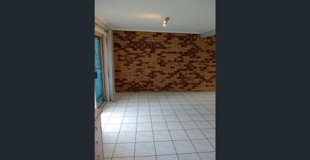 Lovely Quiet 3 bedroom Home - Photo 5