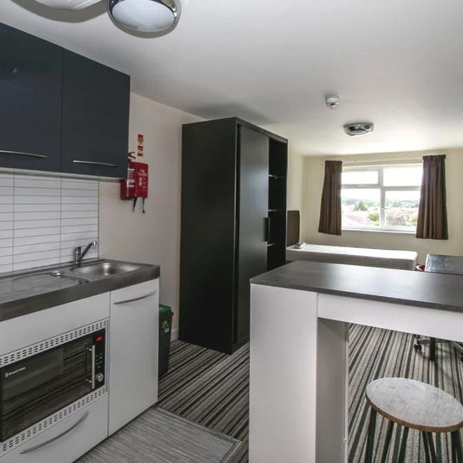 Studio to rent - Photo 1