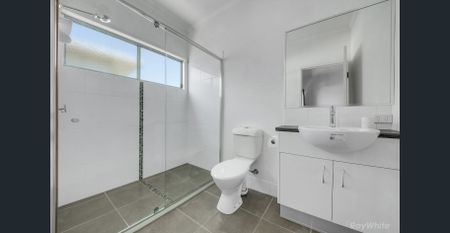 FURNISHED TOWNHOUSE - PREMIUM LOCATION & FINISHES! - Photo 5