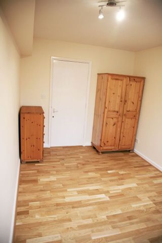 2 Bed Flat, Lissenden Gardens, NW5 - Photo 3