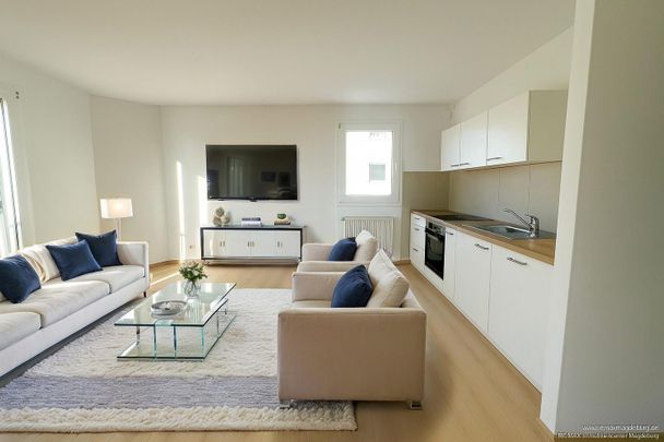 Erstbezug nach Sanierung – Stilvolle 2-Raum-Wohnung mit Terrasse - Foto 1