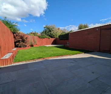 2 bedroom semi-detached house to rent - Photo 6