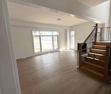 For Lease - 3 Pinetree Drive, Oro-Medonte, Ontario - Photo 3