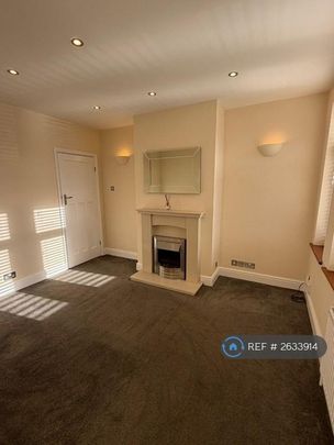 2 bedroom maisonette to rent - Photo 1