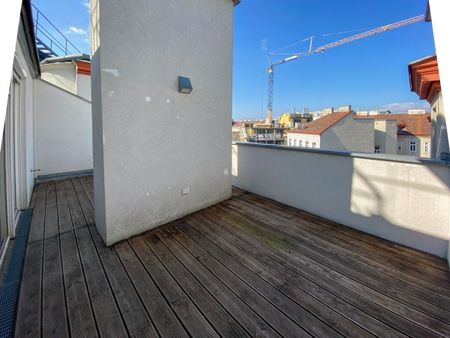 MARGARETENHOF: Traumhafte 3-Zimmer-DG-Wohnung mit Terrasse zu mieten in 1050 Wien - Foto 3