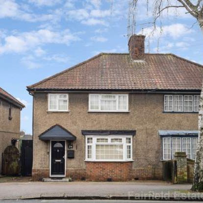 3 bedroom property to rent in Watford - Photo 1