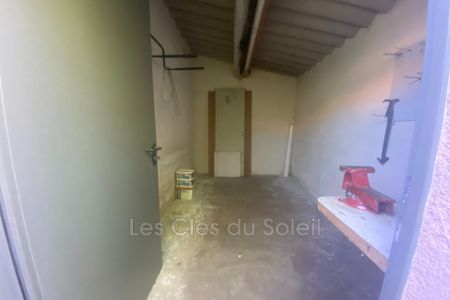 Location maison 4 chambres 94 m² Brignoles - Photo 5