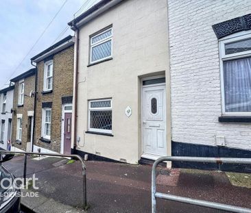 2 bedroom terraced house to rent - Photo 6