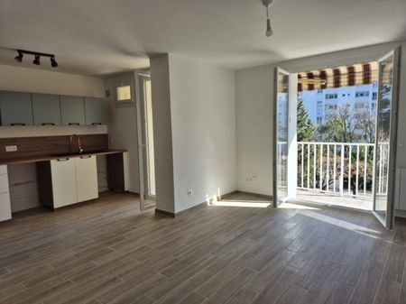 T4 Toulon Pont de Suve 71.60 m² - Photo 2