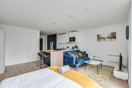 Studio to rent - Photo 3