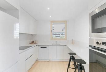 Carrer de Pi i Margall, Badalona, Catalonia 08912