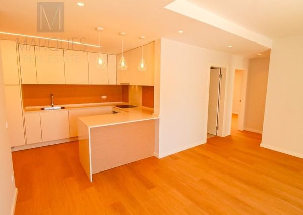 Apartamento T1+1 em Setúbal