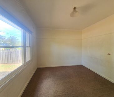 6 MONTH LEASE ONLY! - Photo 2