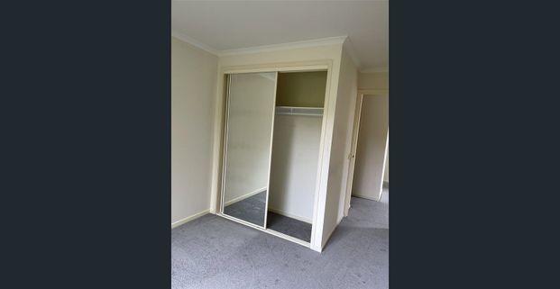 Balwyn Gardens: Three Bedroom House Close to Everything! - Photo 1