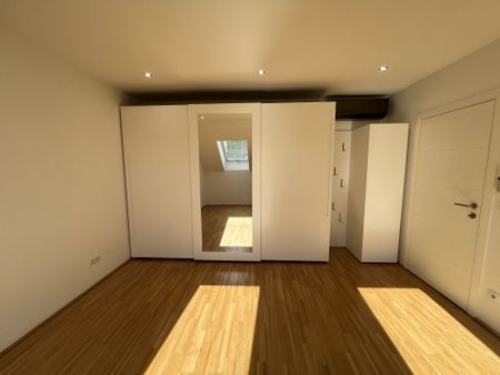 2,5-ZIMMER-TERRASSEN WOHNUNG IM 3. MIT FERNBLICK! - Photo 3